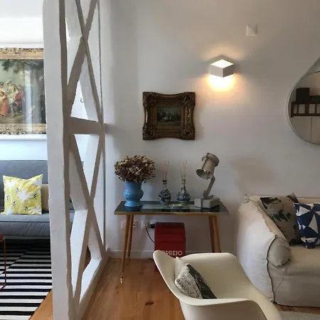 Alarco - Alfama River Loft - 55753 Al リスボン