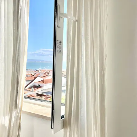 Alarco - Alfama River Loft - 55753 Al Apartment *