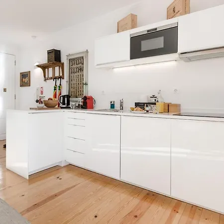 Alarco - Alfama River Loft - 55753 Al Lisbon