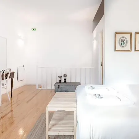 Апартаменты Alarco - Alfama River Loft - 55753 Al *