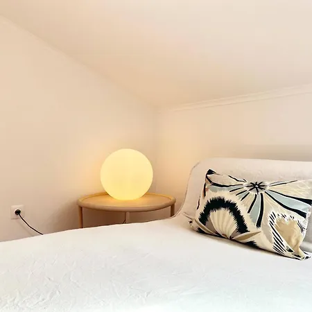 Апартаменты Alarco - Alfama River Loft - 55753 Al *